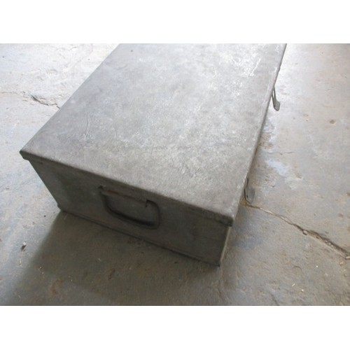 222 - 3 munitions boxes, to include a galvanised example, with double clasps and wood divider inside, appr... 