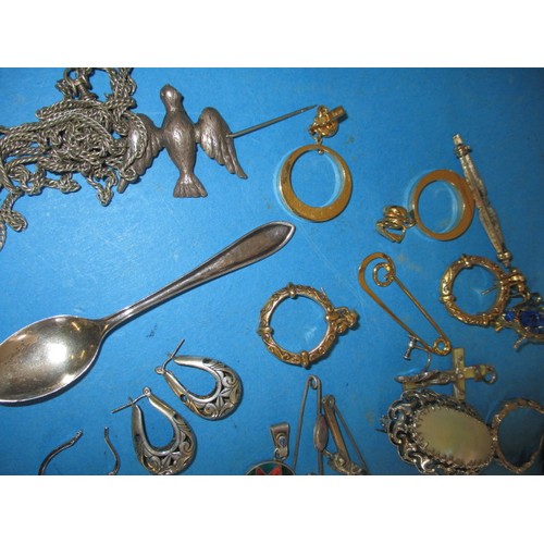 97 - A parcel of vintage costume jewellery and silver items, approx. silver weight 145g all in used condi... 