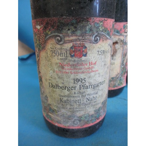 246 - 6 bottles of German white wine, 5 bottles of Weinkellerei Niederthaler Hof Dalberger Pfarrgarten Ker... 