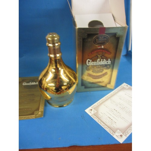 268 - Glenfiddich superior reserve single malt aged 18 year 700ml whisky, in 23 carat gold coated ceramic ... 