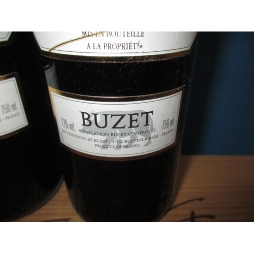 251 - 4 Bottles of Buzet L’instant Nature in original wood packing box, all 750ml and settled low neck