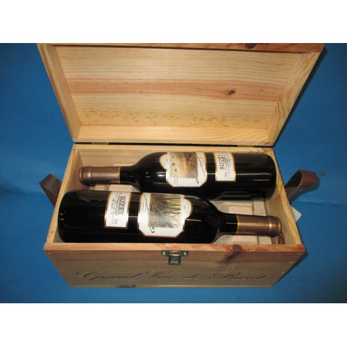 251 - 4 Bottles of Buzet L’instant Nature in original wood packing box, all 750ml and settled low neck