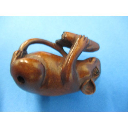 123 - 3 Carved wood Netsuke, various animals, all in good pre-owned condition