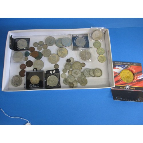 118 - A parcel of vintage coins, to include approx. 168g of part silver coins and several collectors £5 co... 