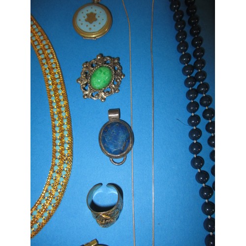 117 - A parcel of costume jewellery, to include a large brooch, in used condition with some missing stones