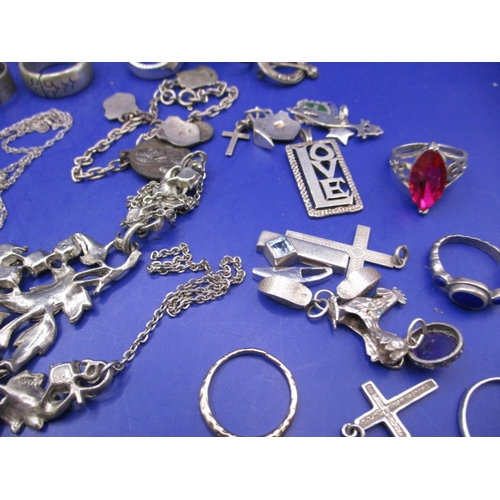 108 - A parcel of jewellery items, mainly silver to include a Pip Squeak and Wilfred brooch and a coin bra... 