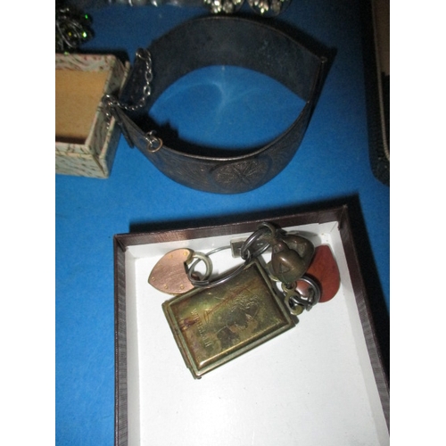 111 - A large quantity of vintage costume jewellery, to include some silver items, all in used condition