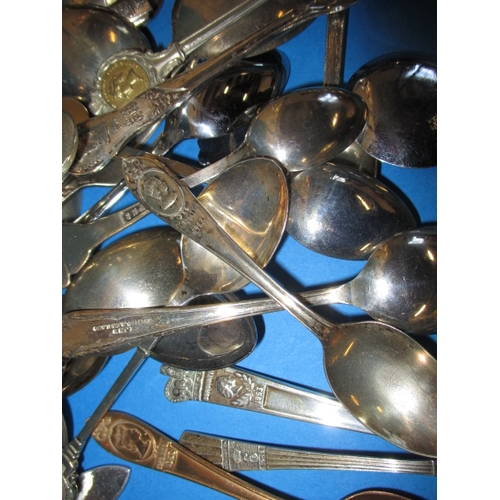 175 - A parcel of Royal commemorative collectors spoons, various coronations, all in used condition