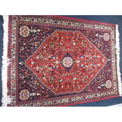 300 - A vintage Persian hand knotted wool rug, approx. size 142x105cm having had little use and with crisp... 