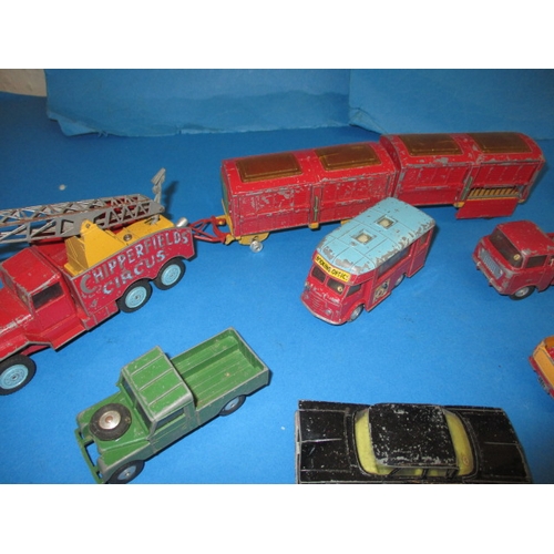 259 - A parcel of Dinky & Corgi die-cast model vehicles to include a Chipperfields circus truck, all in us... 