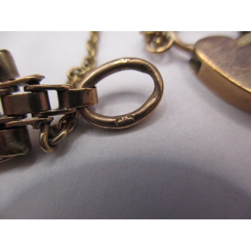 64 - A vintage 9ct yellow gold gate bracelet, with working clasp and safety chain, and a broken 9ct gold ... 