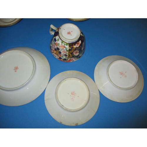 278 - A parcel antique of Derby tea wares, to include a trio in 2451 pattern, all in used condition with s... 