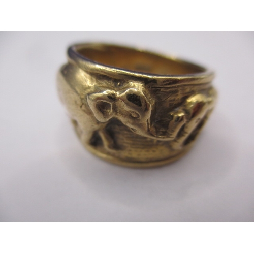 44 - A vintage 9ct yellow gold ‘elephant’ ring, approx. ring size ‘O+’, approx. weight 11.2g in good pre-... 