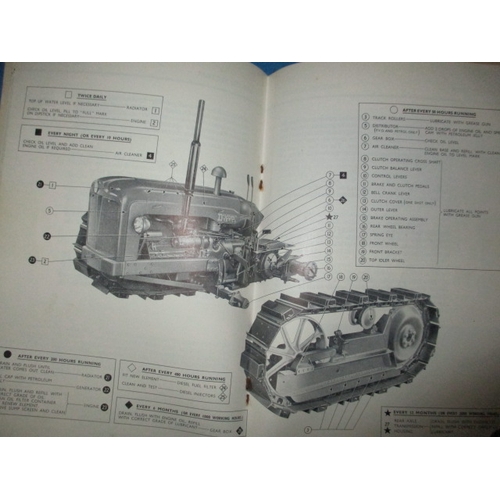 16 - A parcel of 1950s Fordson Major tractor booklets, all in very good condition with minor age-related ... 