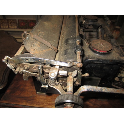 84 - An early 20th century Imperial typewriter, working but would benefit from a full service, having gen... 