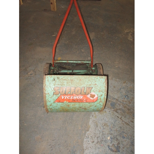 101 - A vintage Suffolk Viceroy MKII push lawnmower, in working order with general use-related marks