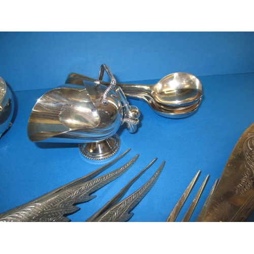 108 - A parcel of plated items, to include berry spoons and a sugar bucket, all in used condition