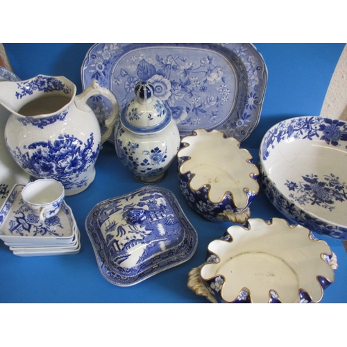 124 - A parcel of blue and white china items, to include a large Copeland meat platter, some items with mi... 