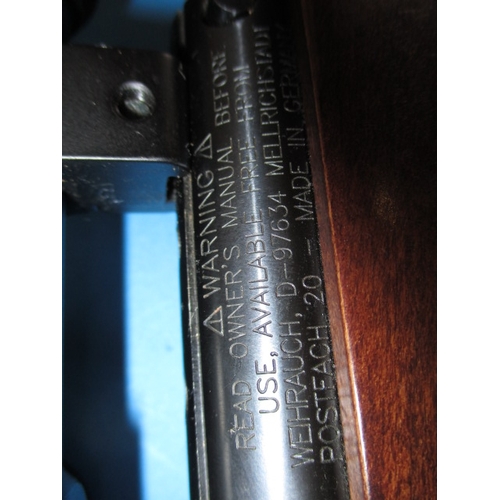 286 - A Weihrauch HW99S .22 break barrel air rifle with Simmoms 3-9x40 scope, in good working order with l... 