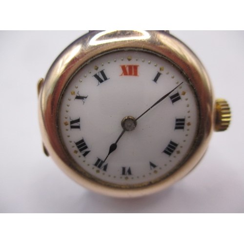 136 - A vintage 9ct gold cased watch with Rolex movement, approx. dial size 20mm, in current working order... 