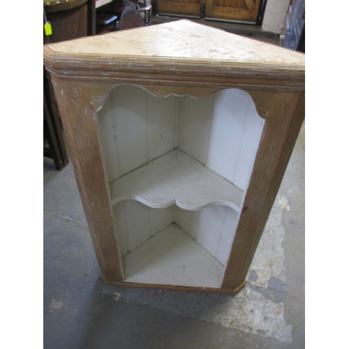 314 - A 19th pine wall mounted corner unit, approx. height 95cm, in good used condition