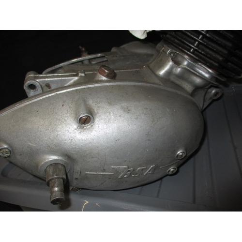 355 - A 1963/64 D7 BSA 175cc engine, rebuilt with new rings and all necessary components, just needs elect... 