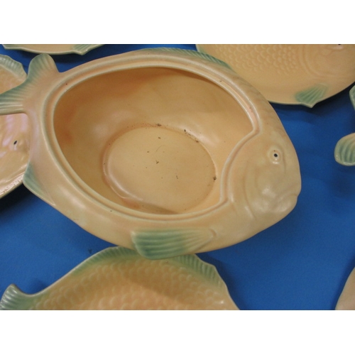 356 - A 1930s Shorter pottery fish set, consisting of serving plate, side plates and sauce boat and tureen... 