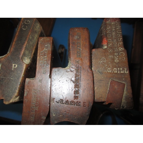 359 - A very large quantity of antique and later cabinet makers block and moulding planes, various makers,... 