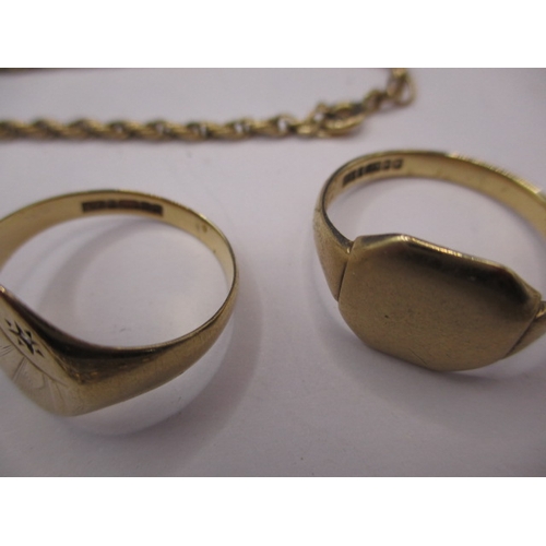 116 - A parcel of 9ct gold items, to include a 9ct belcher chain with yellow metal fob, 3 rings and a brac... 