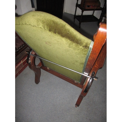 328 - A vintage reclining club chair, in good used condition