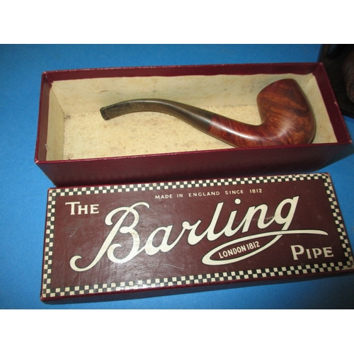 166 - A parcel of vintage smoking pipes, all in used condition