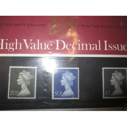 182 - A small parcel of decimal stamps, to include mint examples.