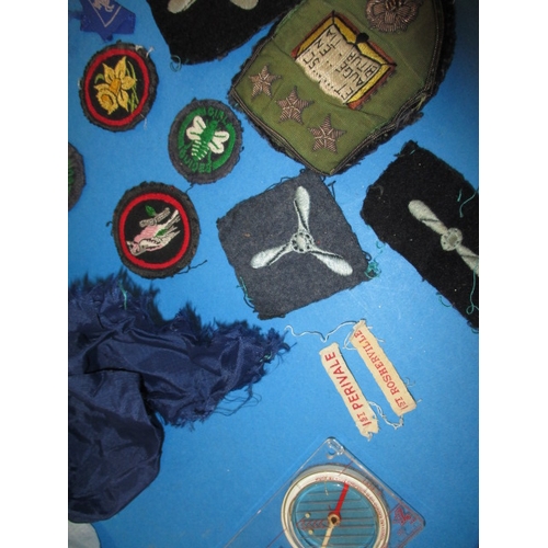 185 - A quantity of vintage Girl Guides cloth badges, all in use condition