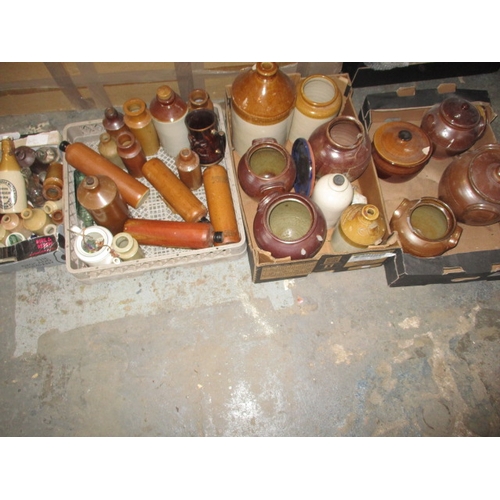 194 - A parcel of stoneware items, to include bottles and crocks, some damages and all in used condition