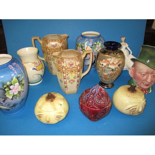 205 - A parcel of general clearance items to include vases, jugs and an American juicer, all in used condi... 