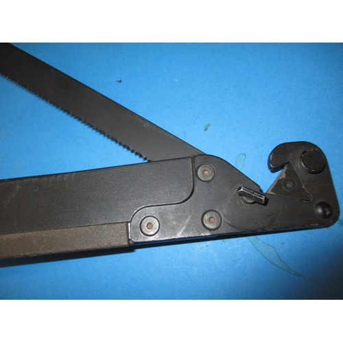 221 - An unused SA80 Bayonet and sheath, having wire cutter, saw blade and sharpening stone, in good pre-o... 