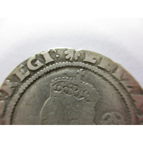 139 - A Elizabeth I silver sixpence, dated 1584, Mint mark Tower Escallop, approx. weight 2.7g, approx. di... 