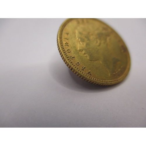 124 - A Victorian young head gold half sovereign, dated 1883, having shield type back and in circulated co... 