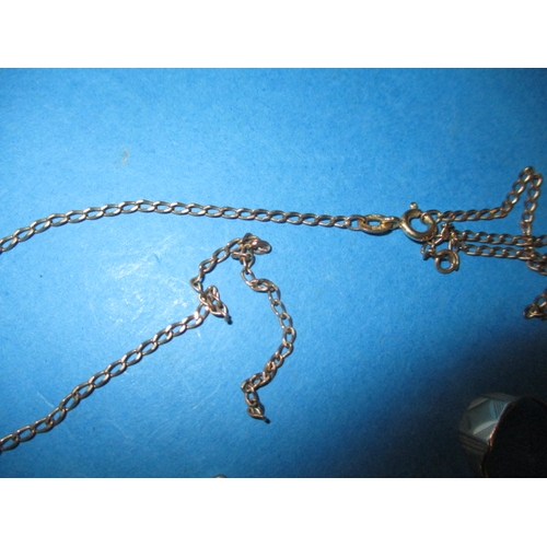 68 - A parcel of gold and yellow metal items, approx. parcel weight 36g some damages so sold as scrap