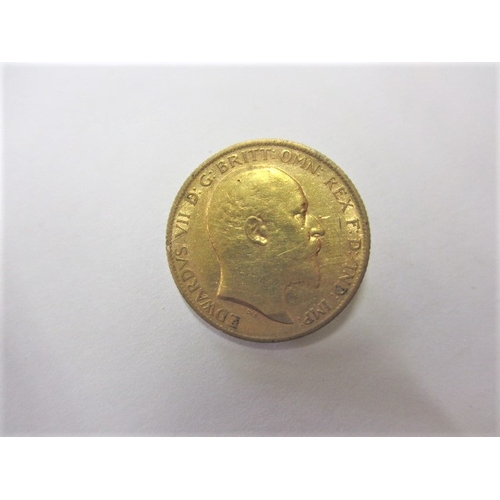 132 - An Edward VII gold half sovereign dated 1906, a circulated coin with good definition of features