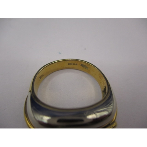 37 - An 18ct bi-colour gold ring, approx. ring size ‘N’ approx. weight 8.85g in useable pre-owned conditi... 