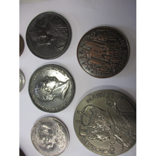 179 - A parcel of antique and later commemorative medallions, all in circulated condition