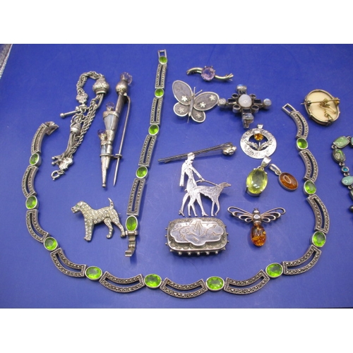 175 - A parcel of silver and white metal jewellery items, approx. parcel weight 180g, all in used conditio... 