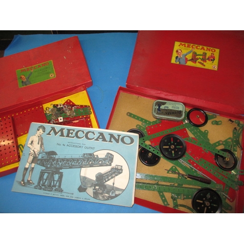 212 - A parcel of vintage Meccano in original boxes, not complete sets, all in used condition