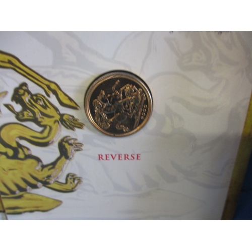 114 - A 2000 Royal Mint full gold sovereign, an uncirculated coin in original presentation pack