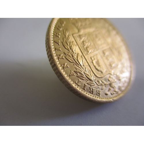 121 - A Victorian gold shield back sovereign dated 1862, a circulated coin with good definition of feature... 