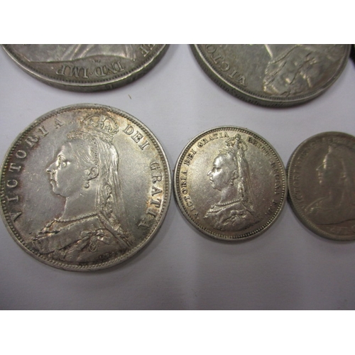 133 - 18 Victorian silver coins, to include crowns, various busts and grades, some in VF+, approx. parcel ... 