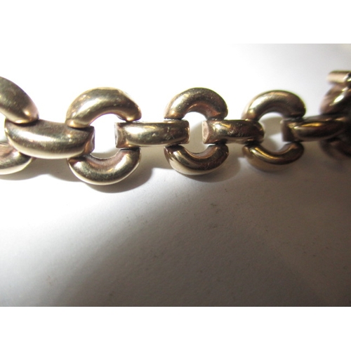 71 - A vintage 9ct gold bracelet, approx. weight 11.4g, clasp loose but safety catch works