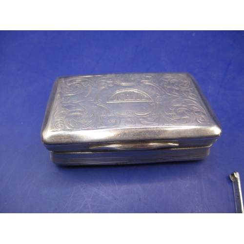 167 - A sterling silver inkwell, small vesta case and snuff box, all in used condition