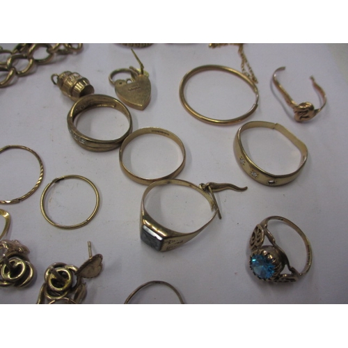 75 - A parcel of gold and yellow metal items, to include various carats, approx. parcel weight 78.8g in u... 